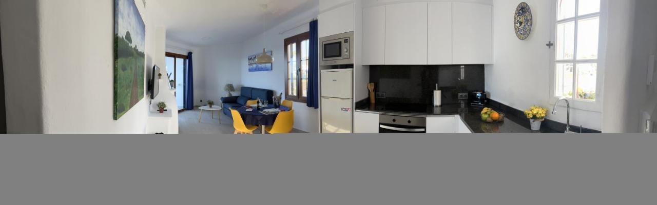 Apartamentos El Bergantin Menorca Club Fornells  Eksteriør billede