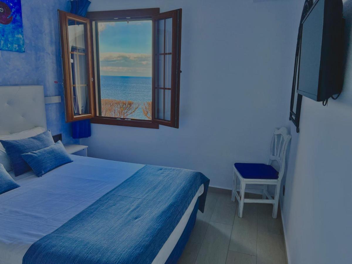Apartamentos El Bergantin Menorca Club Fornells  Eksteriør billede